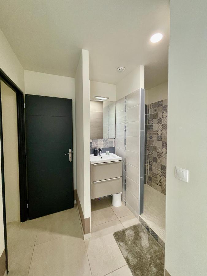 Appartement Souplex Jardin Proche Autoroute, Plages Et Attractions, Wifi - Tv, Calme Bessan Ngoại thất bức ảnh