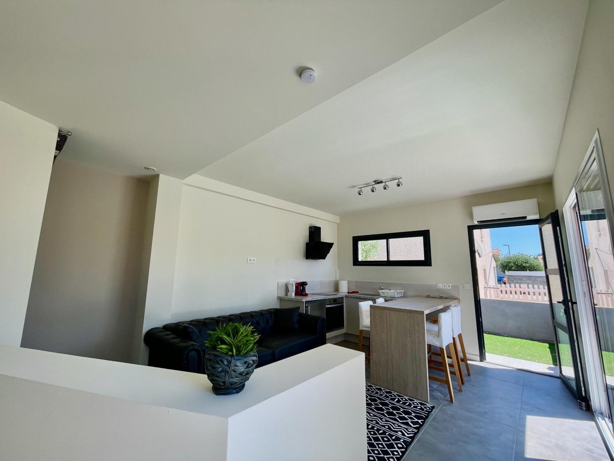 Appartement Souplex Jardin Proche Autoroute, Plages Et Attractions, Wifi - Tv, Calme Bessan Ngoại thất bức ảnh